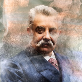 Pío Chueca: 180 Years