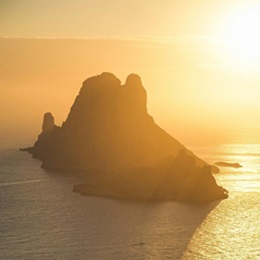 Let's Play in the Sun: Poetry Recital with Antonio Corredor
